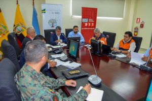 Los representantes de las entidades que conforman el Comité de Operaciones de Emergencia (COE). 