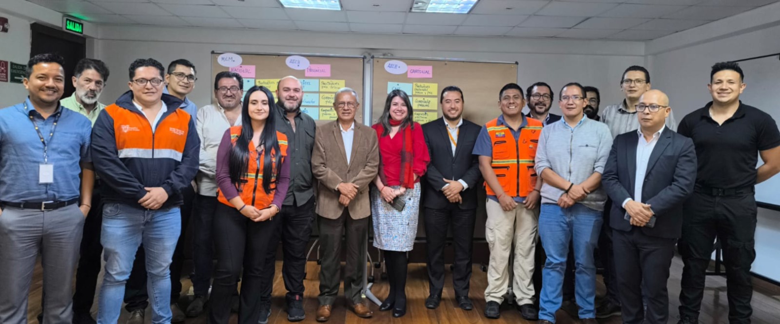 AVANZA LA ACTUALIZACIÓN DEL MANUAL DEL COE EN ECUADOR